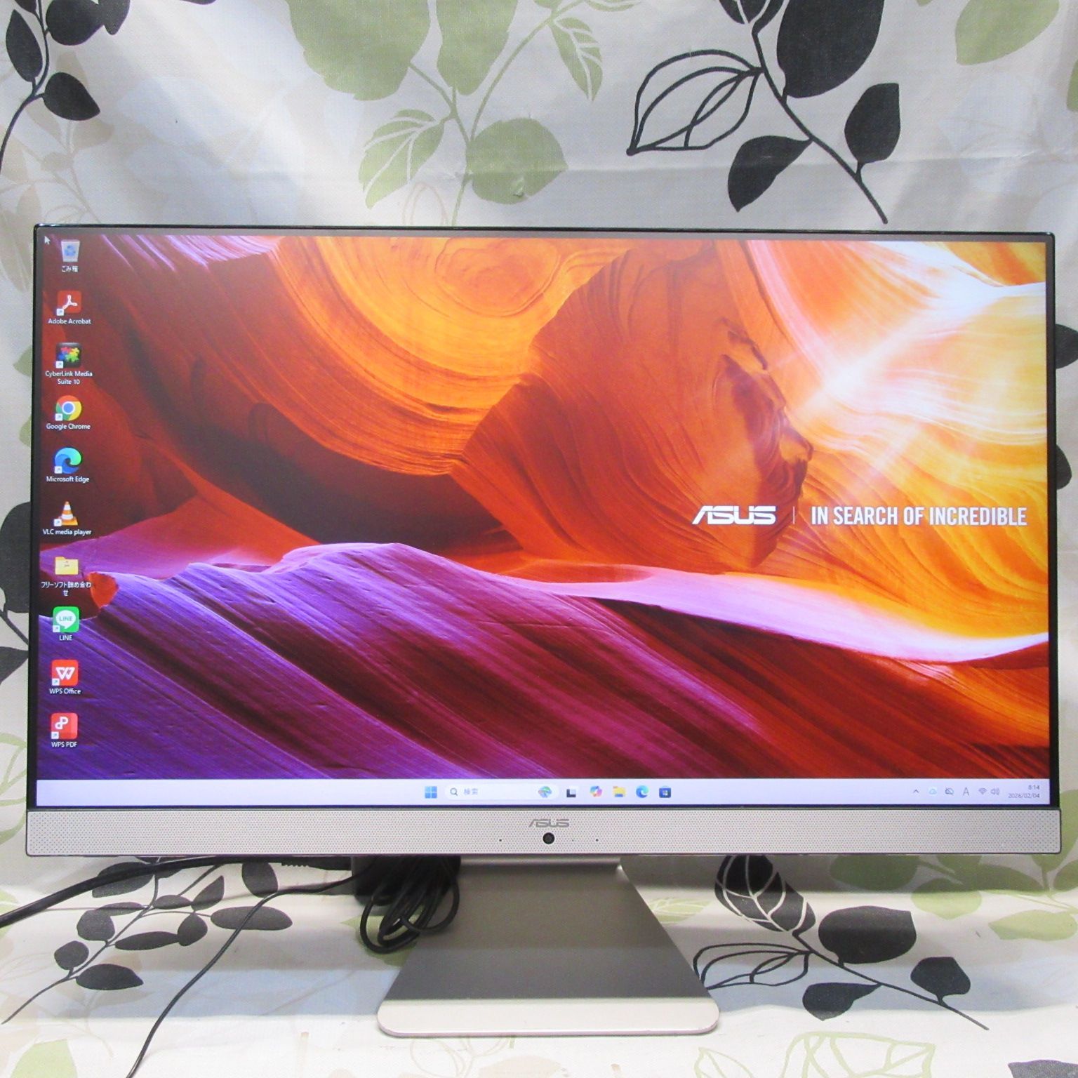 Win11公式対応i5/メ8G/新品SSD480G/カメラ/フレームレス/無線 - メルカリ