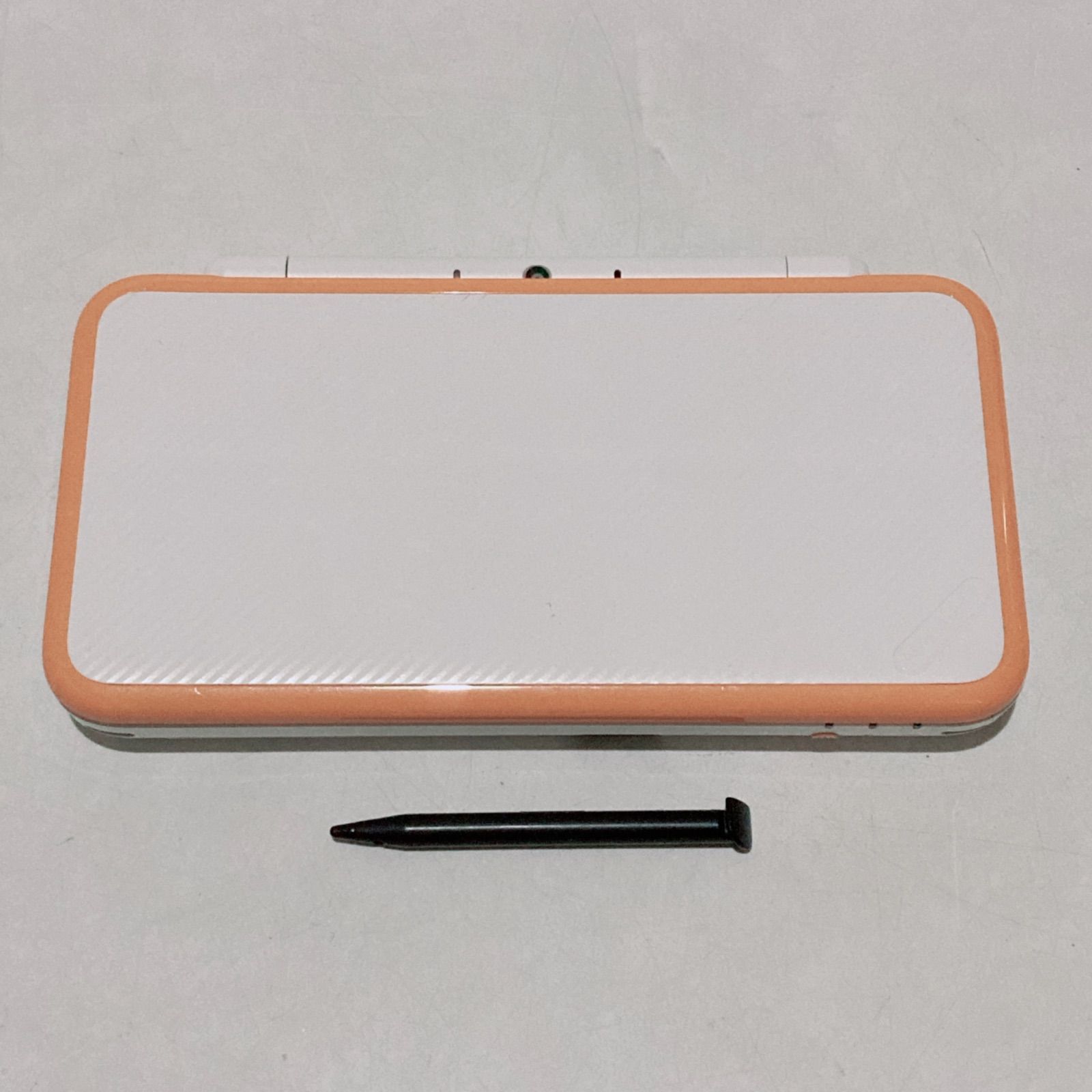 newニンテンドー2DS LL ホワイト×オレンジ タッチペン付き 任天堂