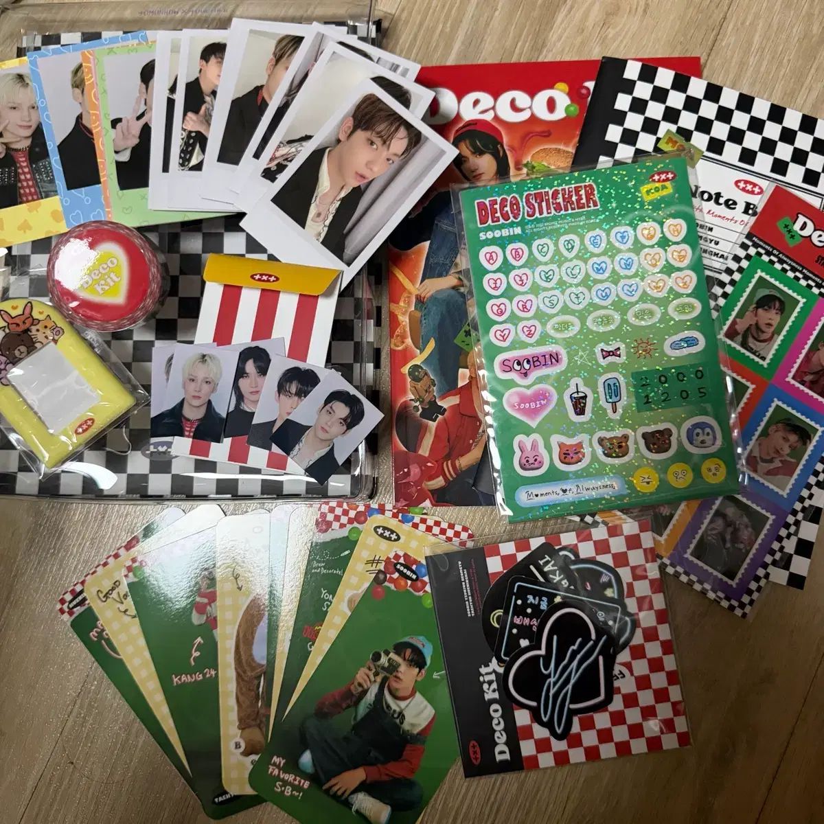 TOMORROW X TOGETHER(TXT) 2022 デコキット 出品 - メルカリ