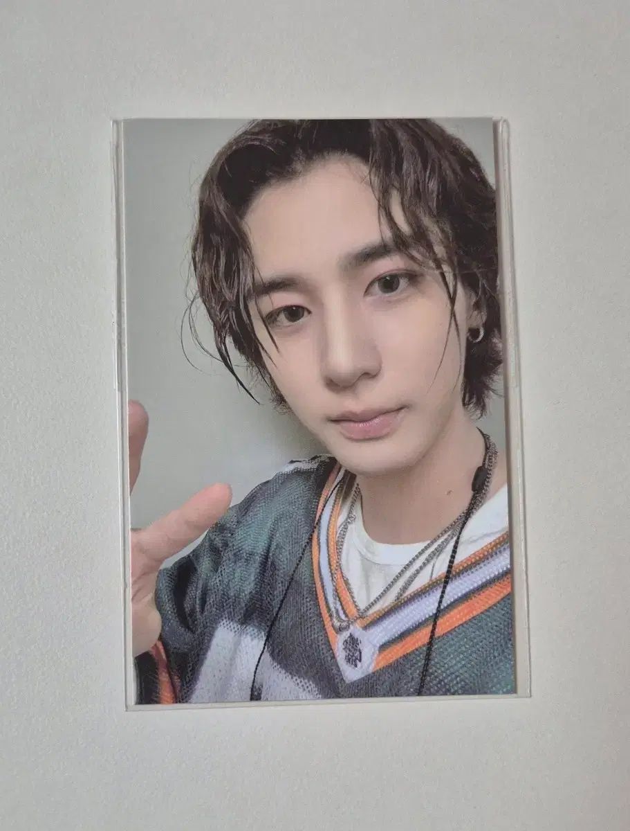 BOYNEXTDOOR イハン LEEHAN トレカ 未開封) BOYNEXTDOOR(ボイネク) イハン(LEEHAN) 特典 オンライン 이상