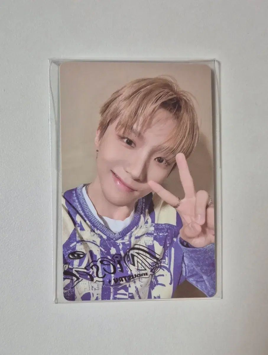 BOYNEXTDOOR ウナク WHO フード ジップアップ 特典 トレカ ウィバース