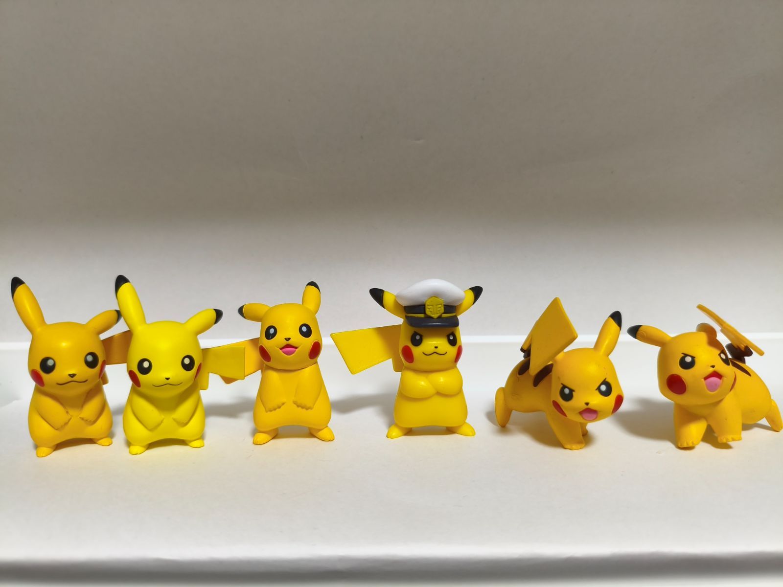 現品】 ピカチュウ 5体セット まとめ売り モンコレ フィギュア