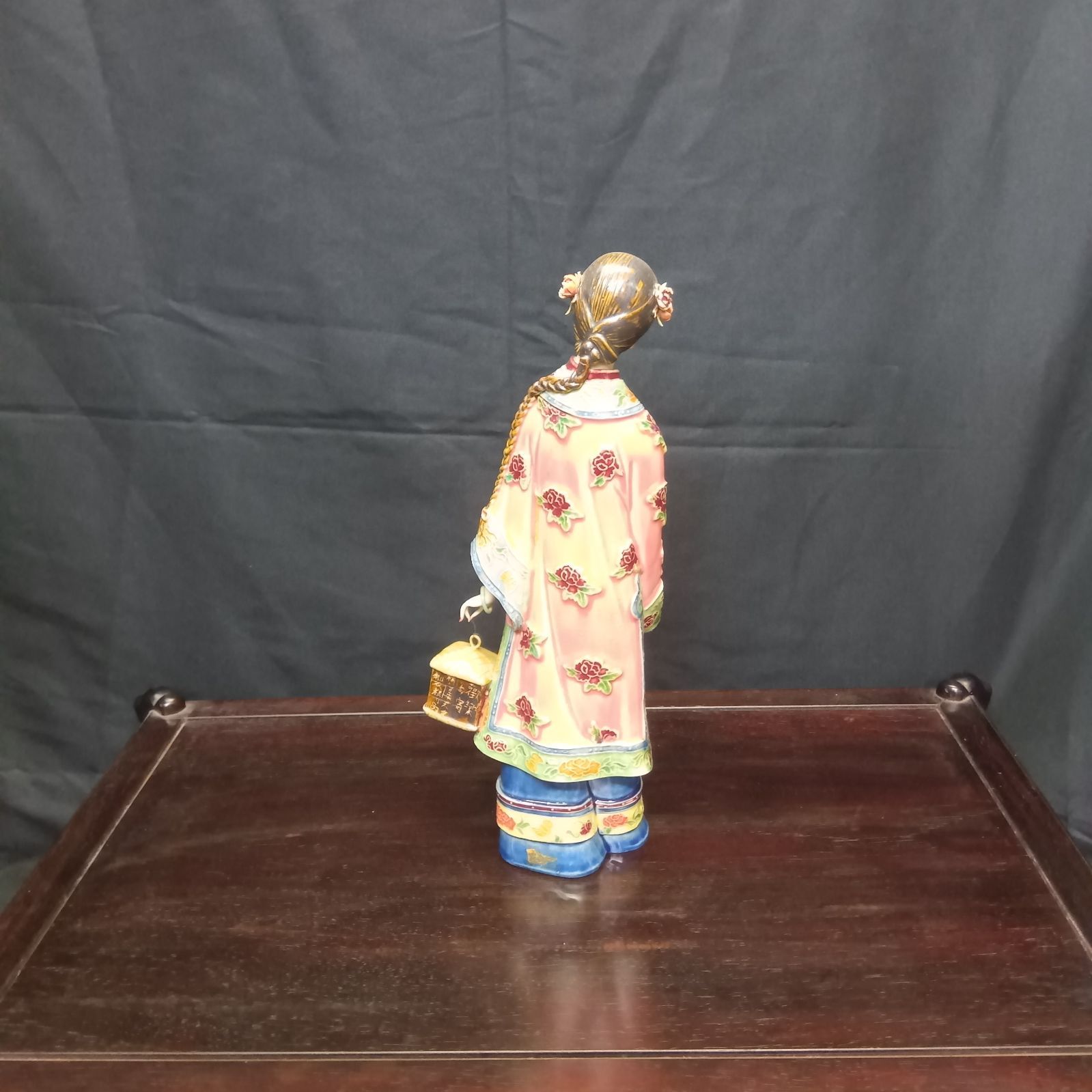 康熙年製 銘 中国美術 粉彩 美人像 陶器人形 置物 飾人像 唐物 骨董品