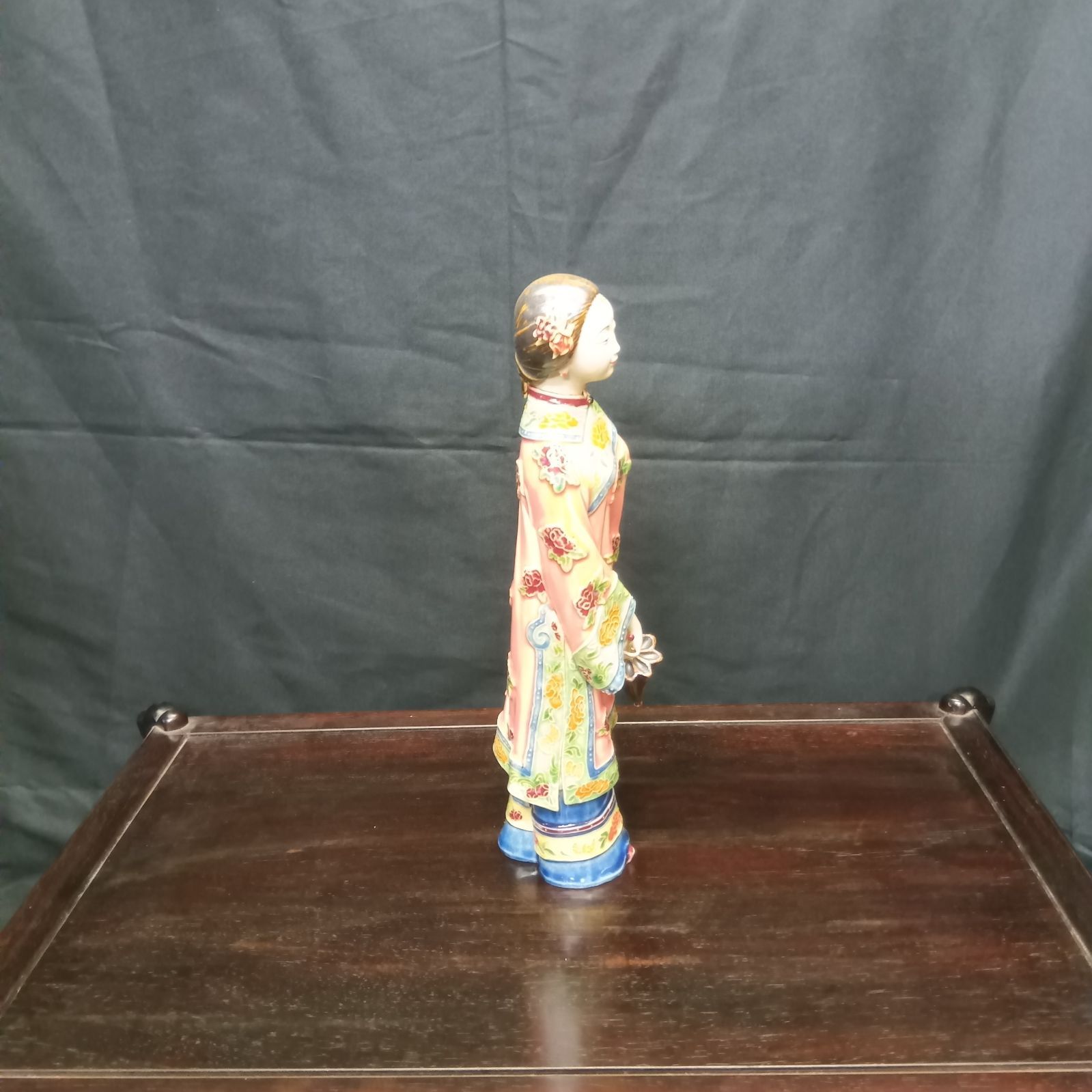 康熙年製 銘 中国美術 粉彩 美人像 陶器人形 置物 飾人像 唐物 骨董品