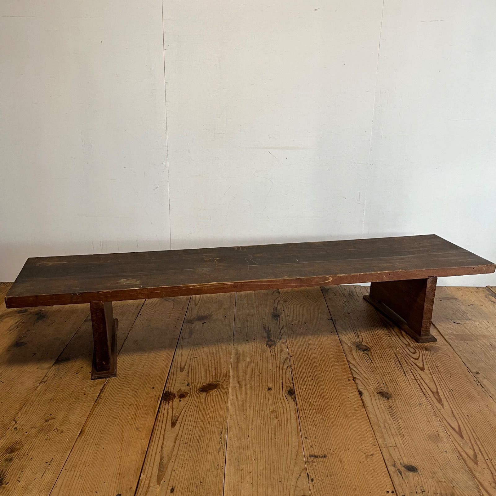 アンティーク ローテーブル 展示台 裁ち台 無垢材 テレビ台 y586