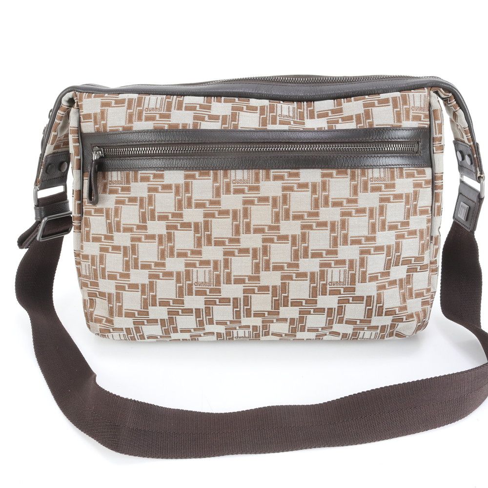 美品 ダンヒル ディーエイト レザー ショルダーバッグ 斜め掛け