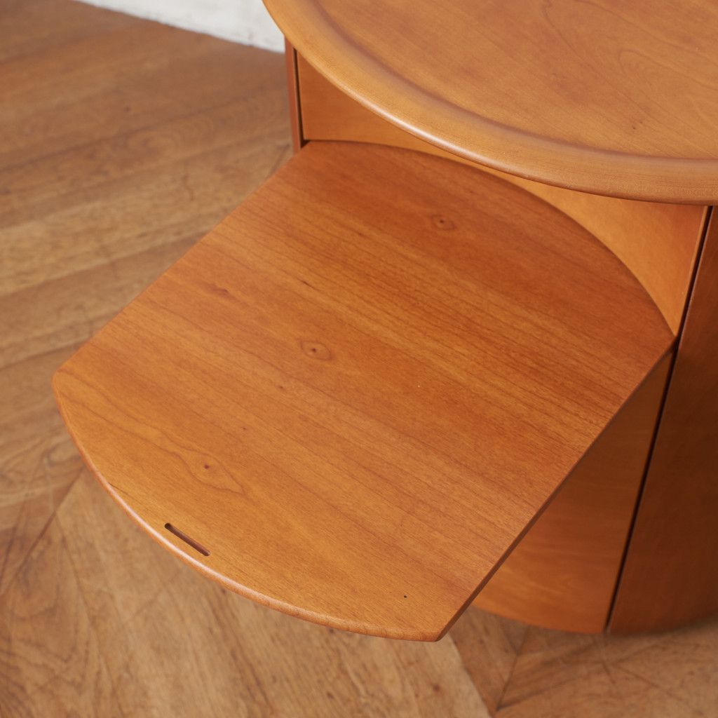 イタリア Poliform サイドチェスト キャビネット 木製 ラウンド サイド