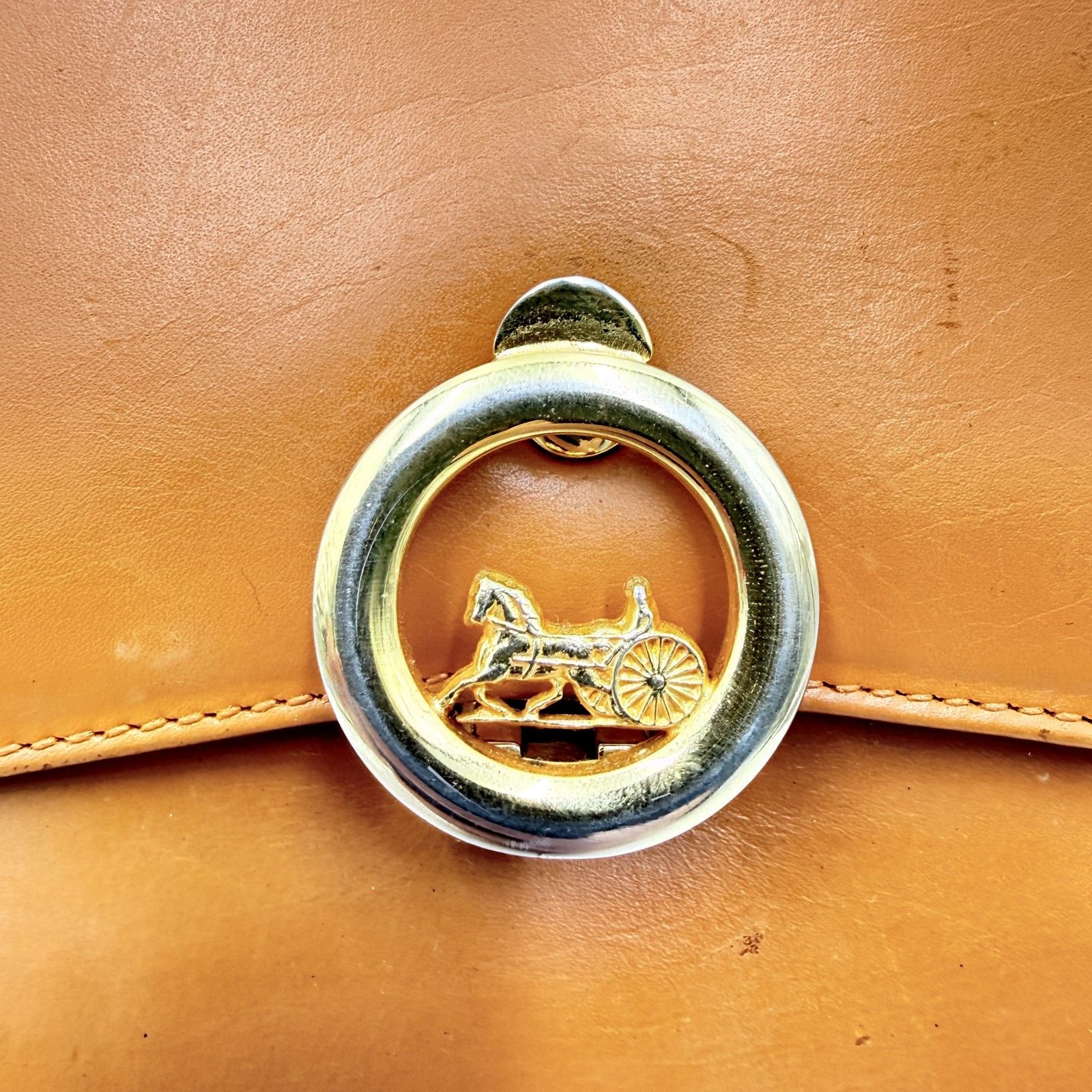 CELINE（セリーヌ）ヴィンテージ ショルダーバッグ レザー ブラウン