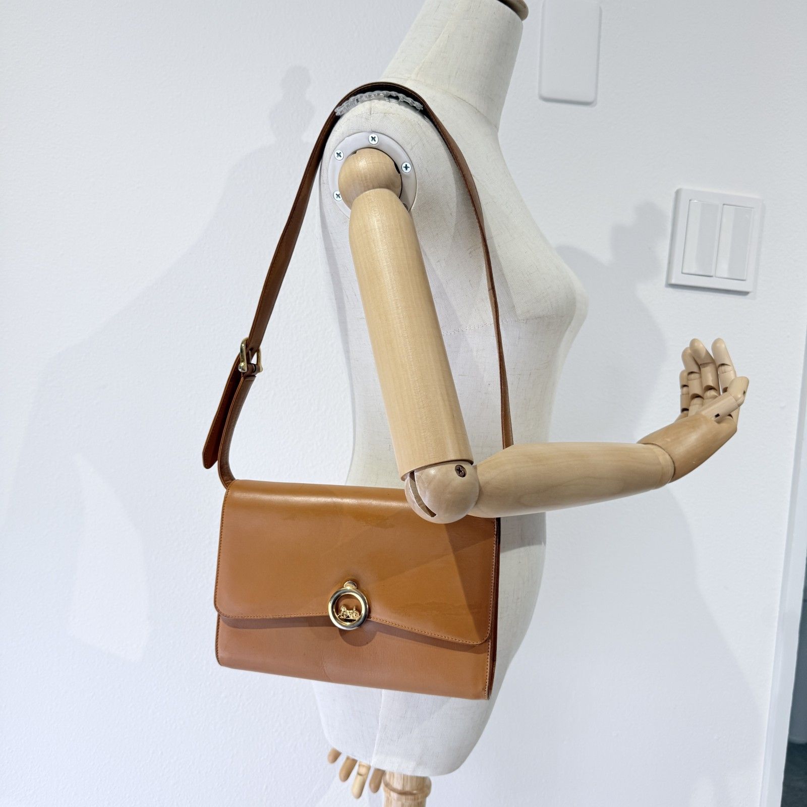 CELINE（セリーヌ）ヴィンテージ ショルダーバッグ レザー ブラウン