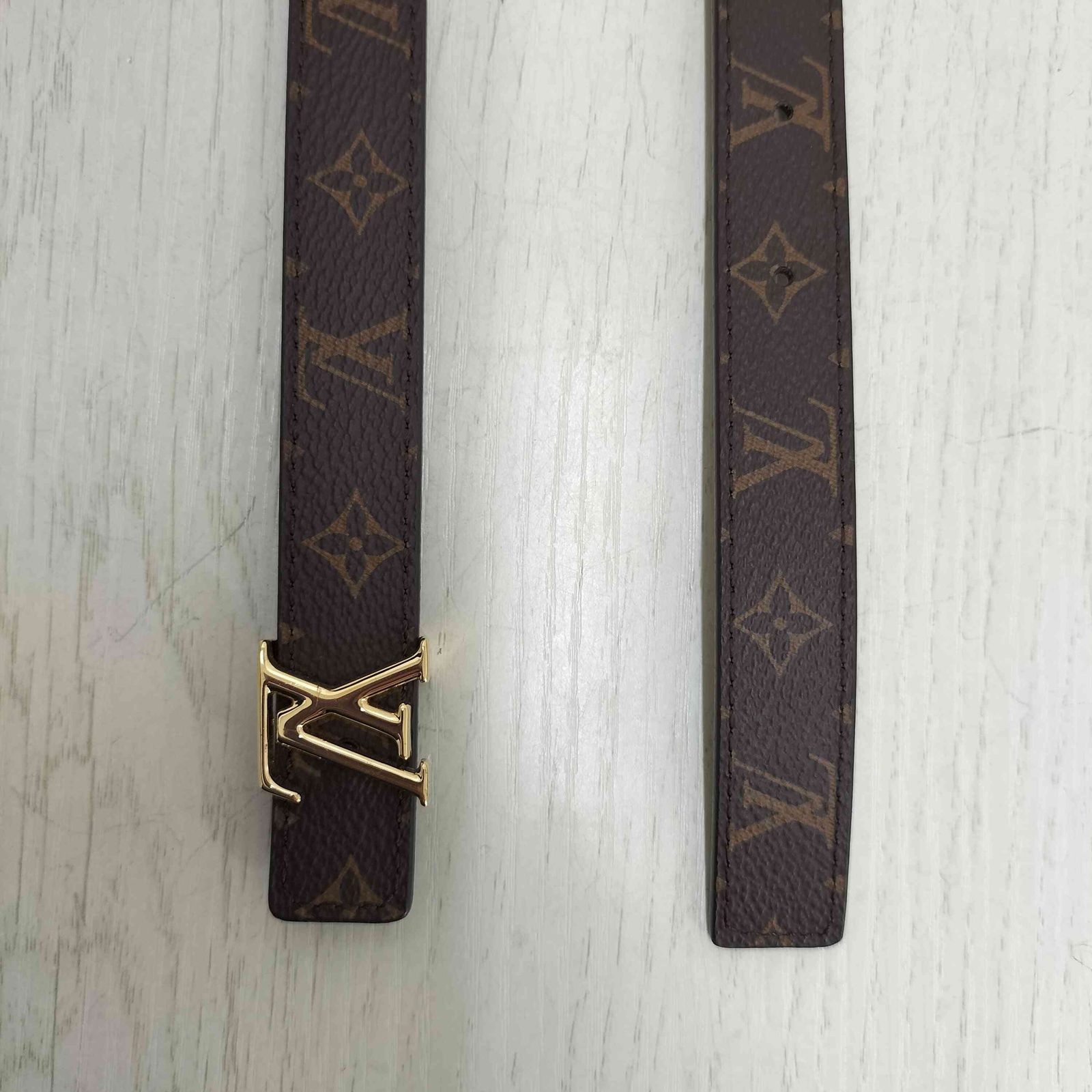 ルイヴィトン LOUIS VUITTON サンチュール LVアイコニック