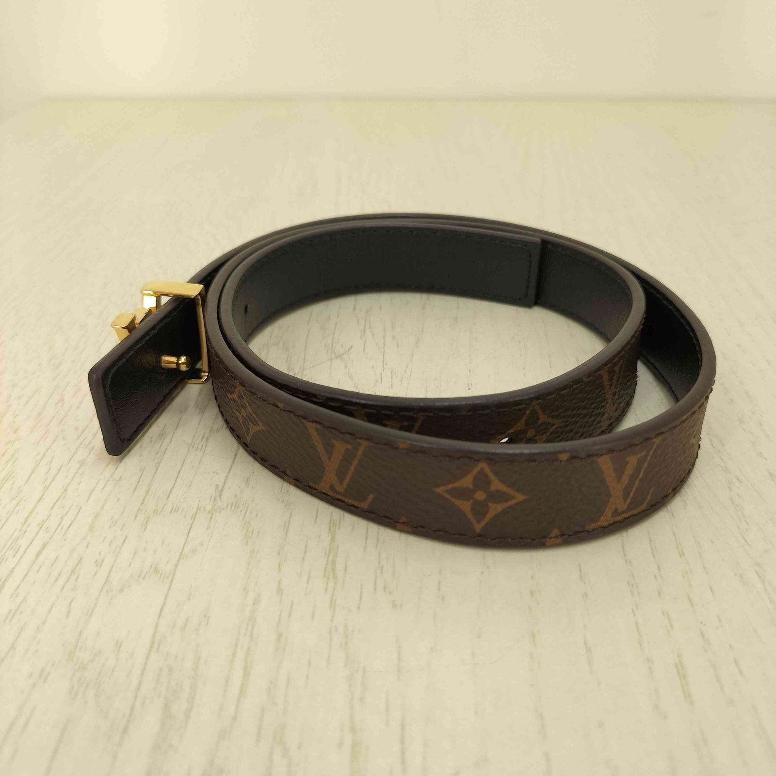 ルイヴィトン LOUIS VUITTON サンチュール LVアイコニック