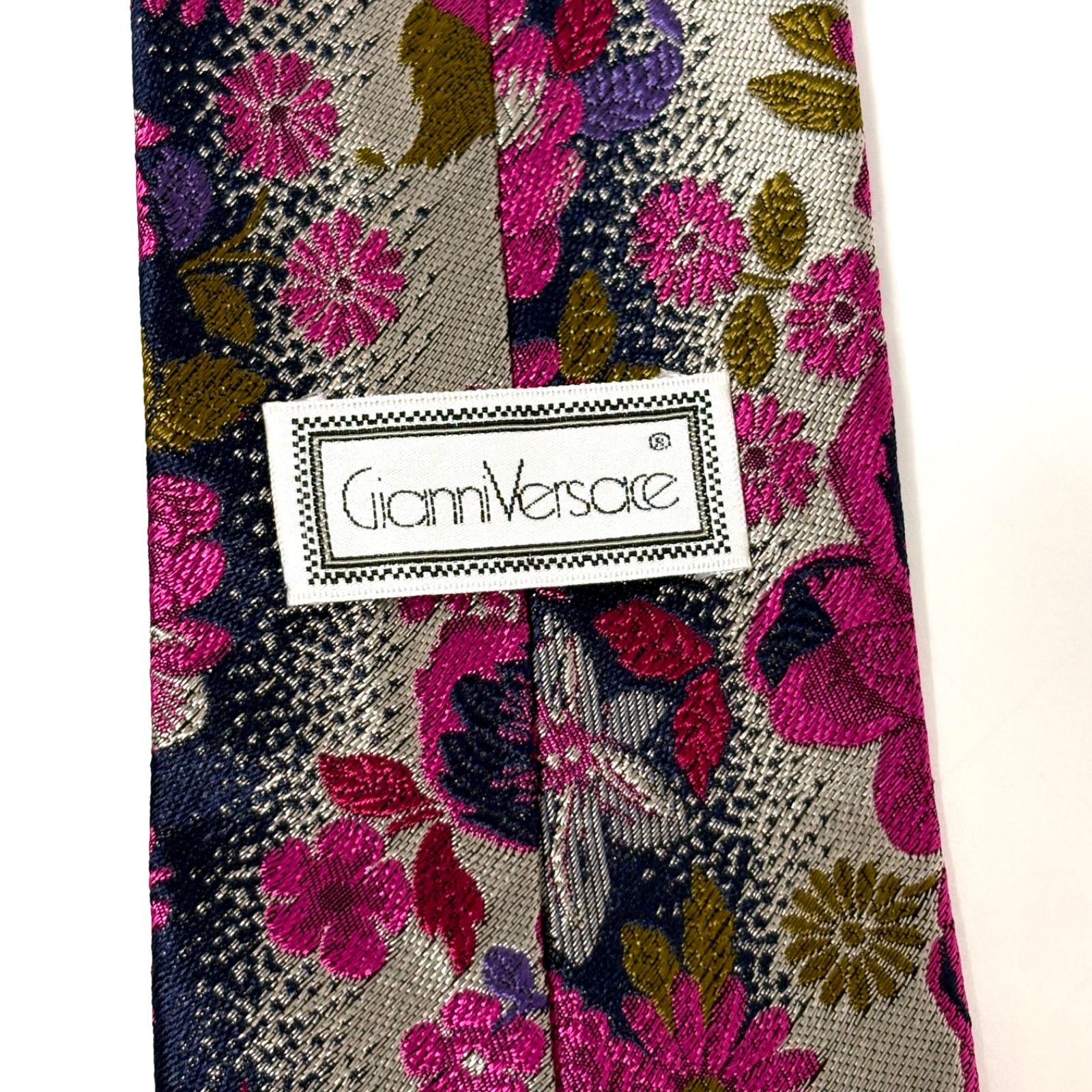 ジャンニ ヴェルサーチ ネクタイ 光沢 シルバグレー×ネイビー×ピンク