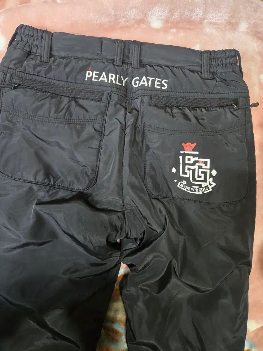 パーリーゲイツ ブラック ダウン ズボン (28 30) - メルカリ