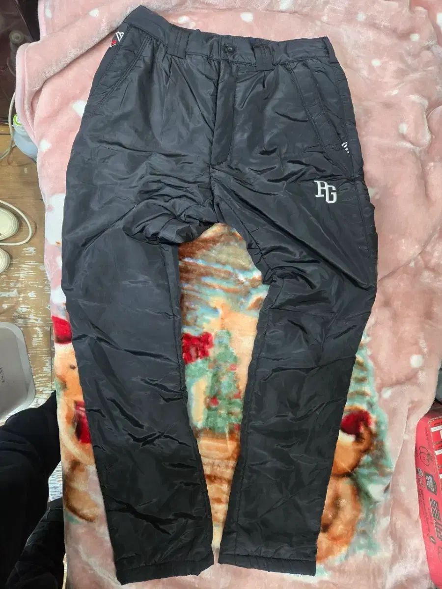 パーリーゲイツ ブラック ダウン ズボン (28 30) - メルカリ