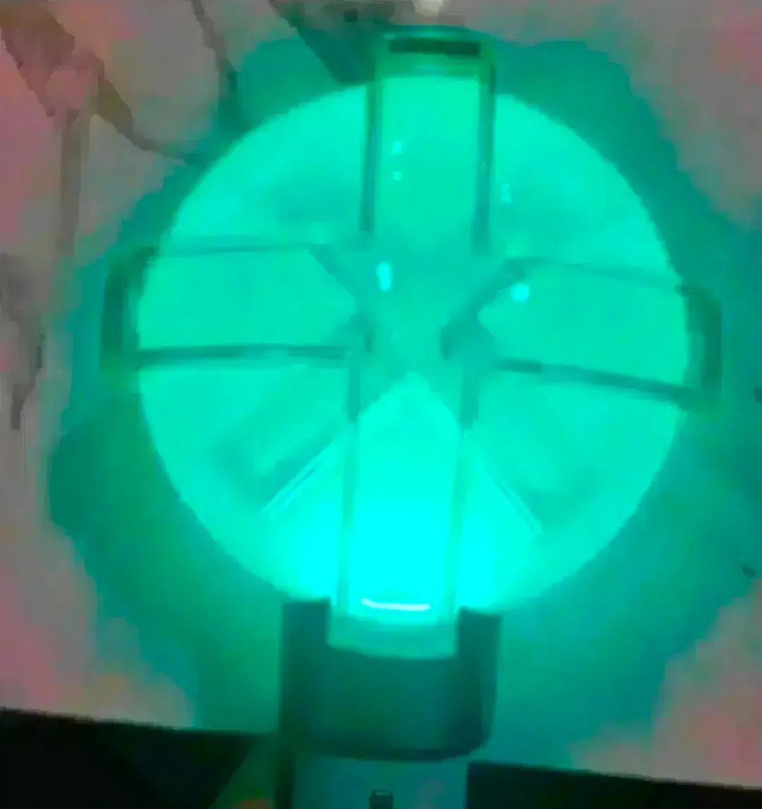 新品) TOMORROW X TOGETHER(TXT) ペンライト Ver 2 + トレカ セット