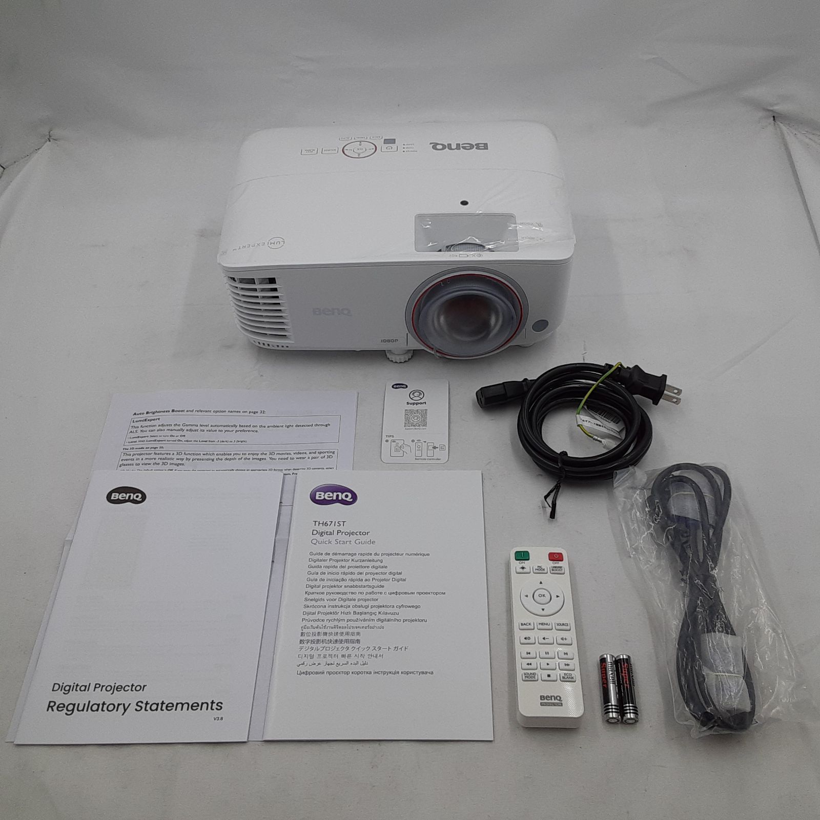 ☆ジャンク/起動確認済み☆ BenQ プロジェクター TH671ST TH671ST 中古