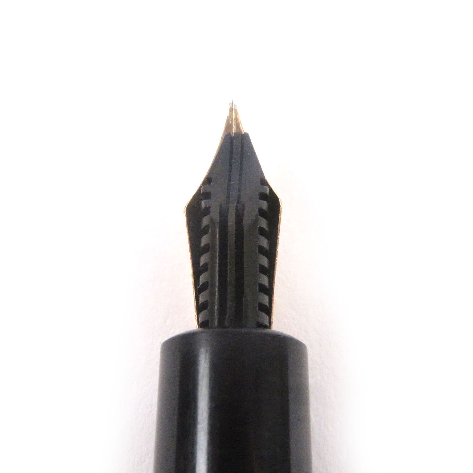 良品□MONTBLANC モンブラン ヴィンテージ Monte Rosa モンテローザ 042G ペン先14C Fニブ キャップ式 万年筆 ブラック ゴールド メンズ 良品□MONTBLANC モンブラン ヴィンテージ Monte Rosa モンテローザ