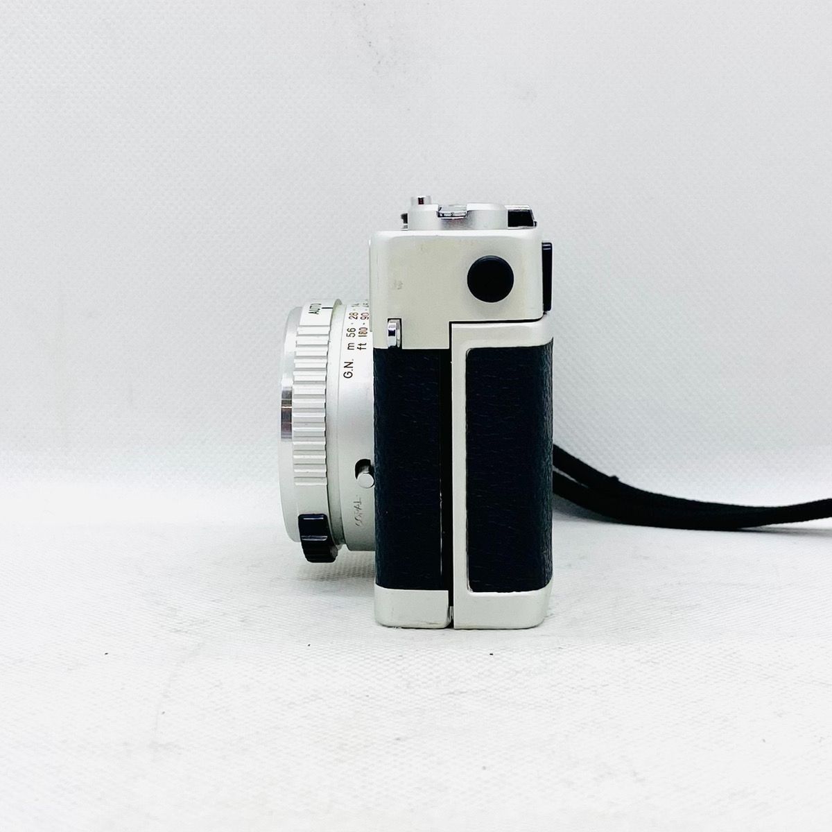 Konica コニカ C35 Flash matic コンパクトカメラ(フィルム) - メルカリ