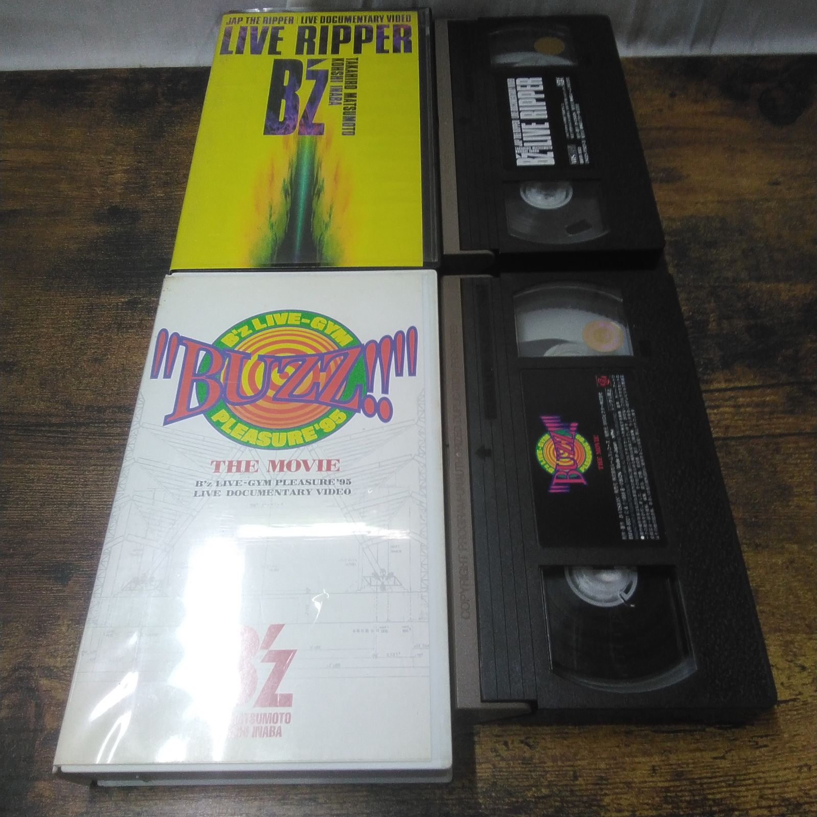 VHSビデオ B'z ライブビデオ、8種セット 箱こわれ 長期保管品 S593