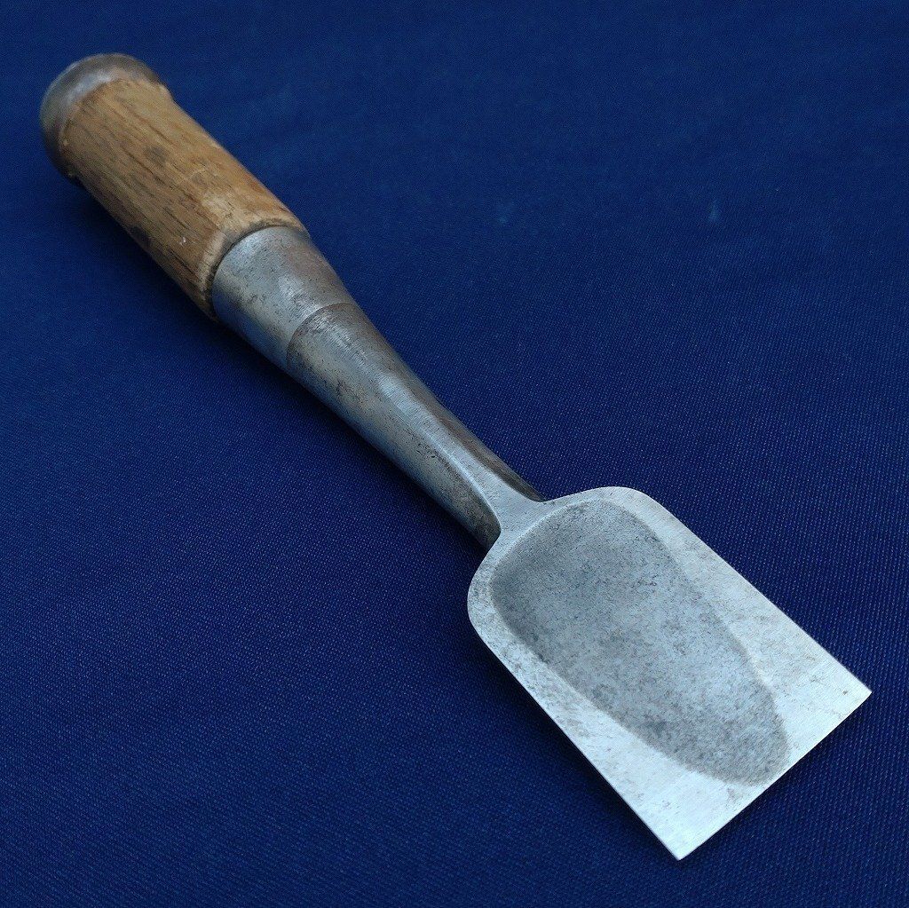 叩き鑿 特級 高芝 35㎜ 全長約217㎜ 半叩き のみ ノミ 大工道具 工具 日本製 3383