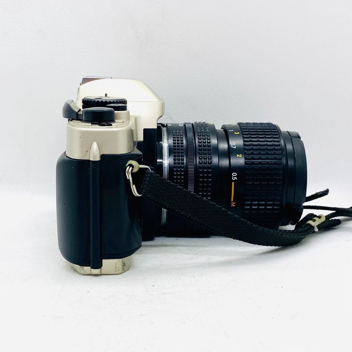 清掃済み♪ Nikon ニコン FM10 + Ai-S ZOOM Nikkor 35-70mm F/3.5-4.8