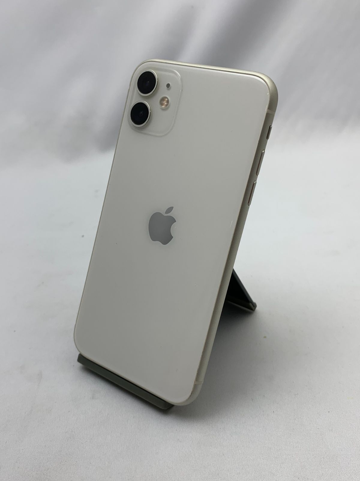 iPhone11 64GB ホワイト キズあり フレームキズ有】iPhone 11 64GB ホワイト simロック解除済 【公式通販】