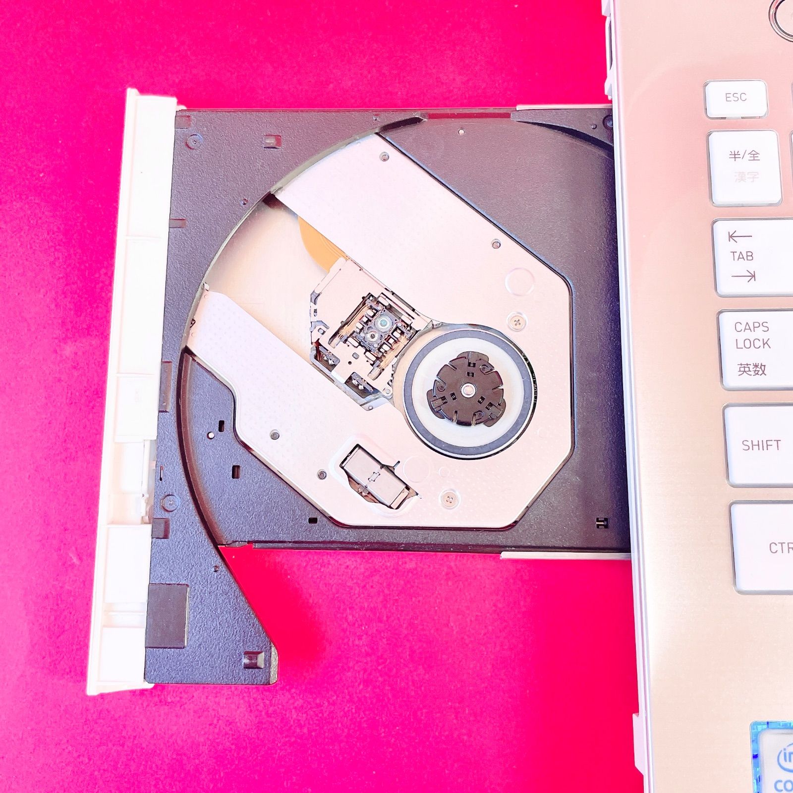 美品Corei7✨ゴールド薄型ノートPC✨Windows10 - メルカリ