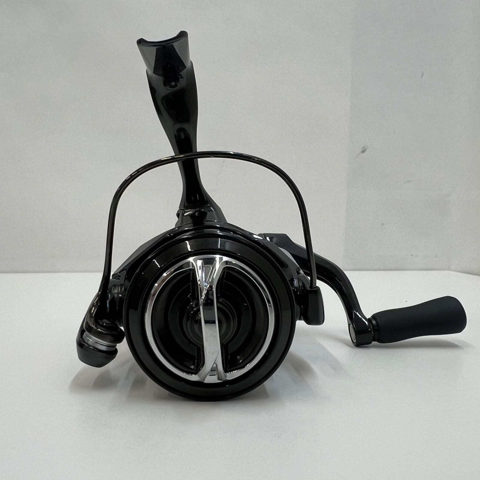 001004 SHIMANO シマノ 23 Vanquish C 2000 S ヴァンキッシュ リール ♥品