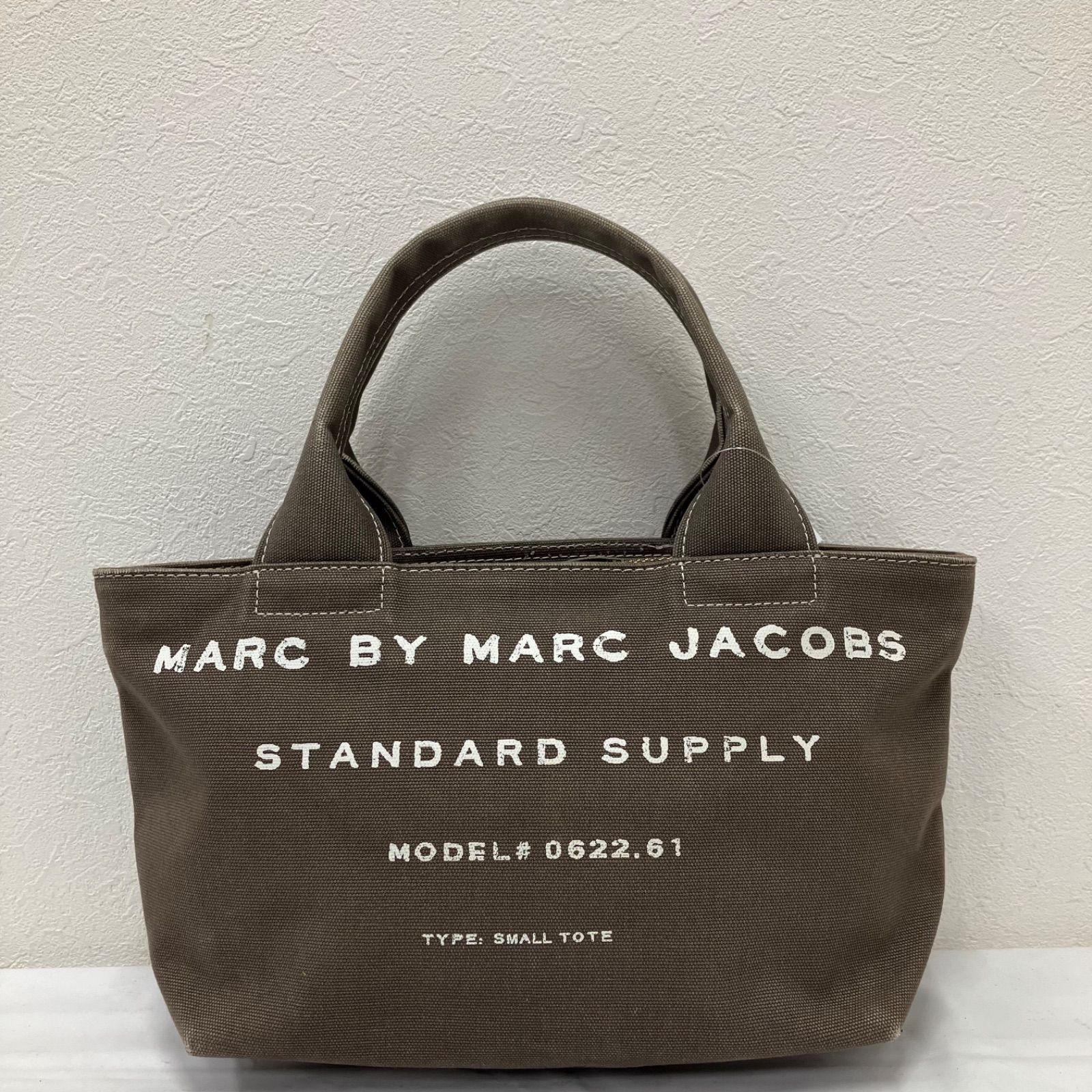 9255 MARC BY MARC JACOBS マークバイマークジェイコブス ハンドバッグ 