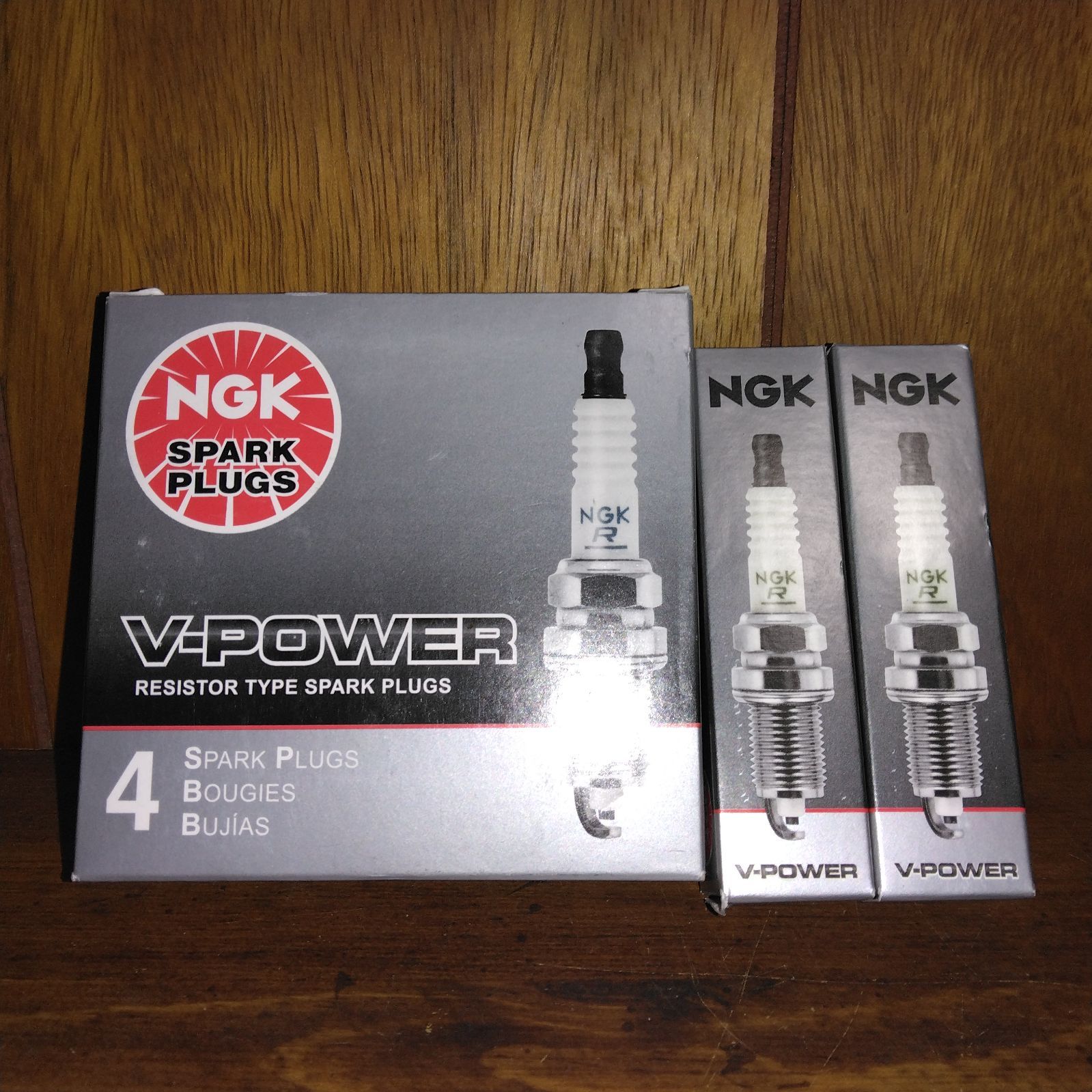 日本特殊陶業(NGK) NGK（日本特殊陶業）V-POWER レジスタータイプ 