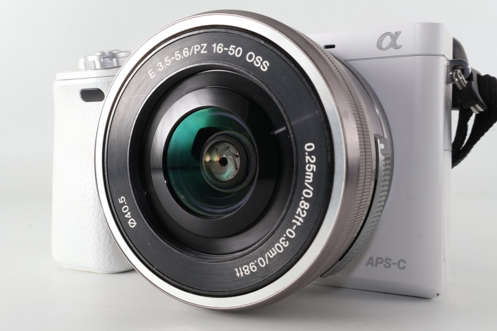 ショット数 2954回》SONY ミラーレス一眼 α6000 パワーズームレンズ