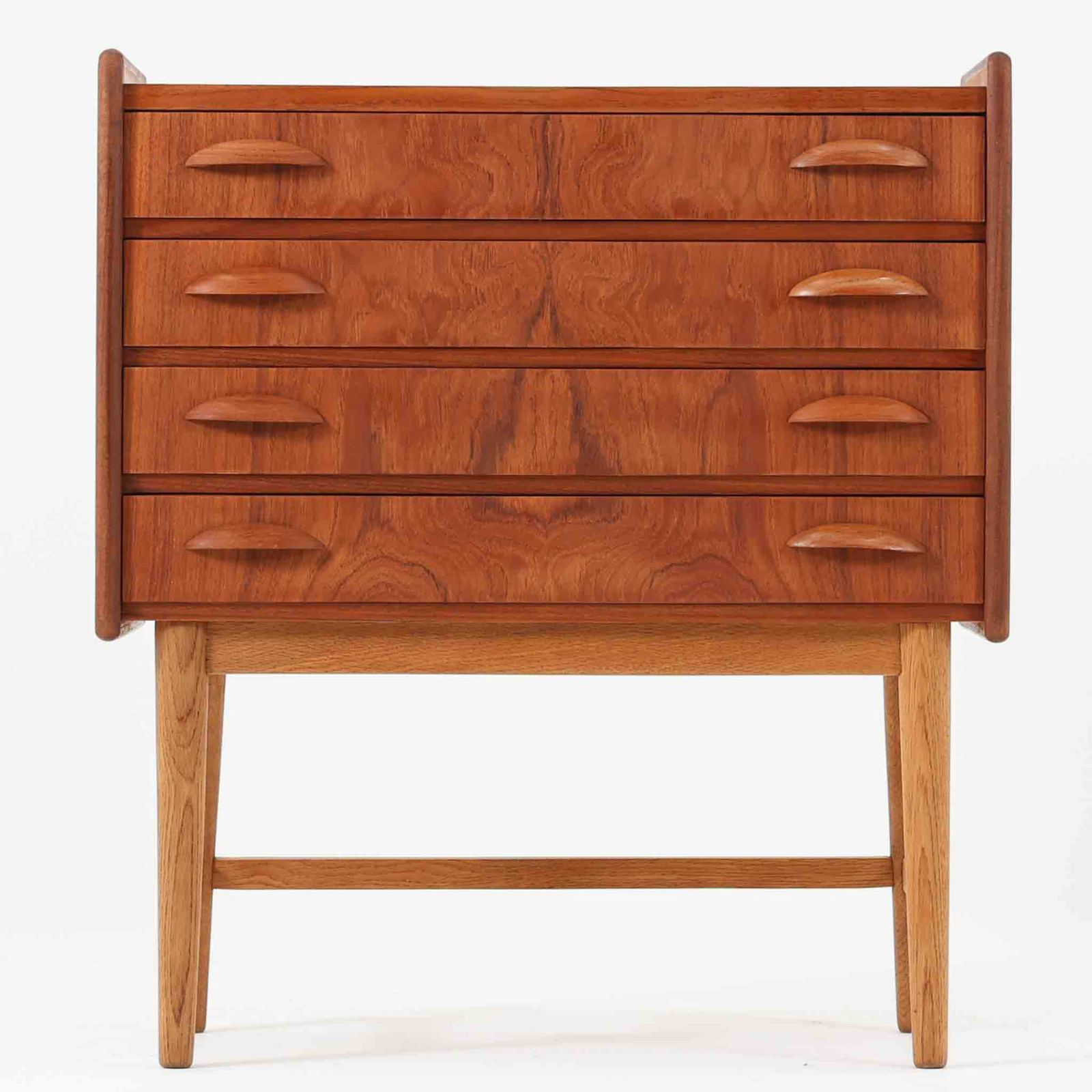 4段チェスト チーク×オーク 幅59cm デンマーク製 北欧ビンテージ家具