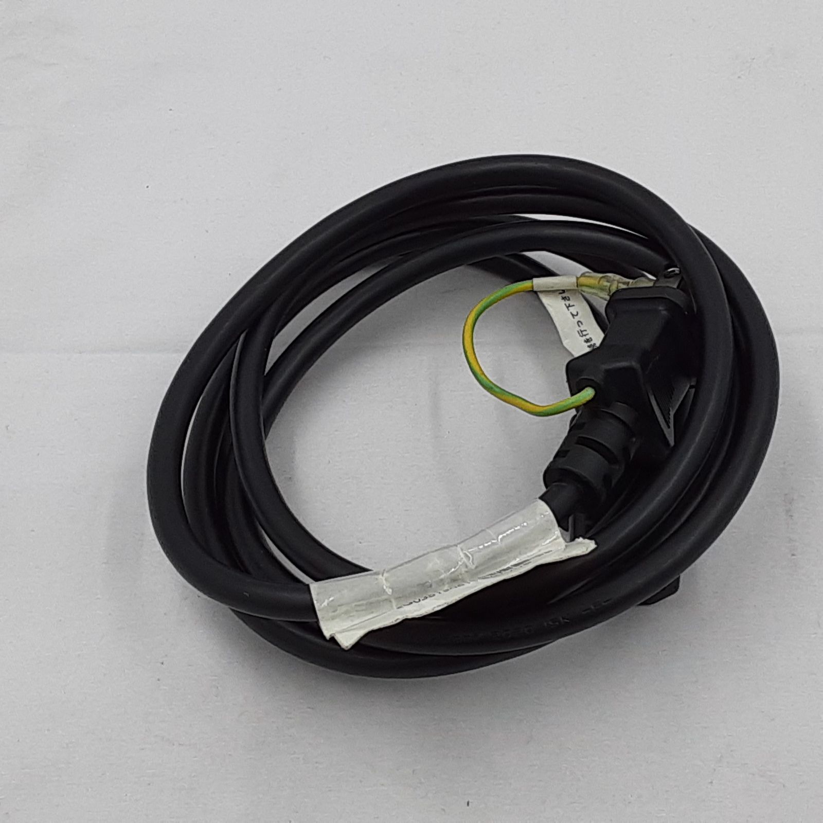 ☆ジャンク/起動確認済み☆ BenQ プロジェクター TK700STi TK700STi 