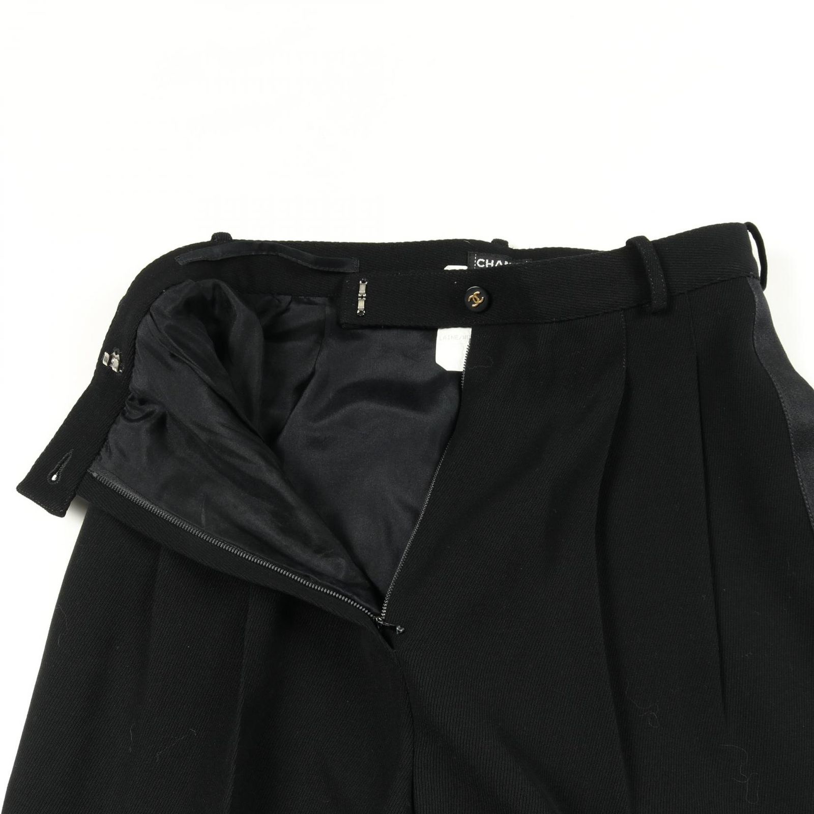 シャネル CHANEL パンツ ココマークボタン サイドラインロゴ P05760