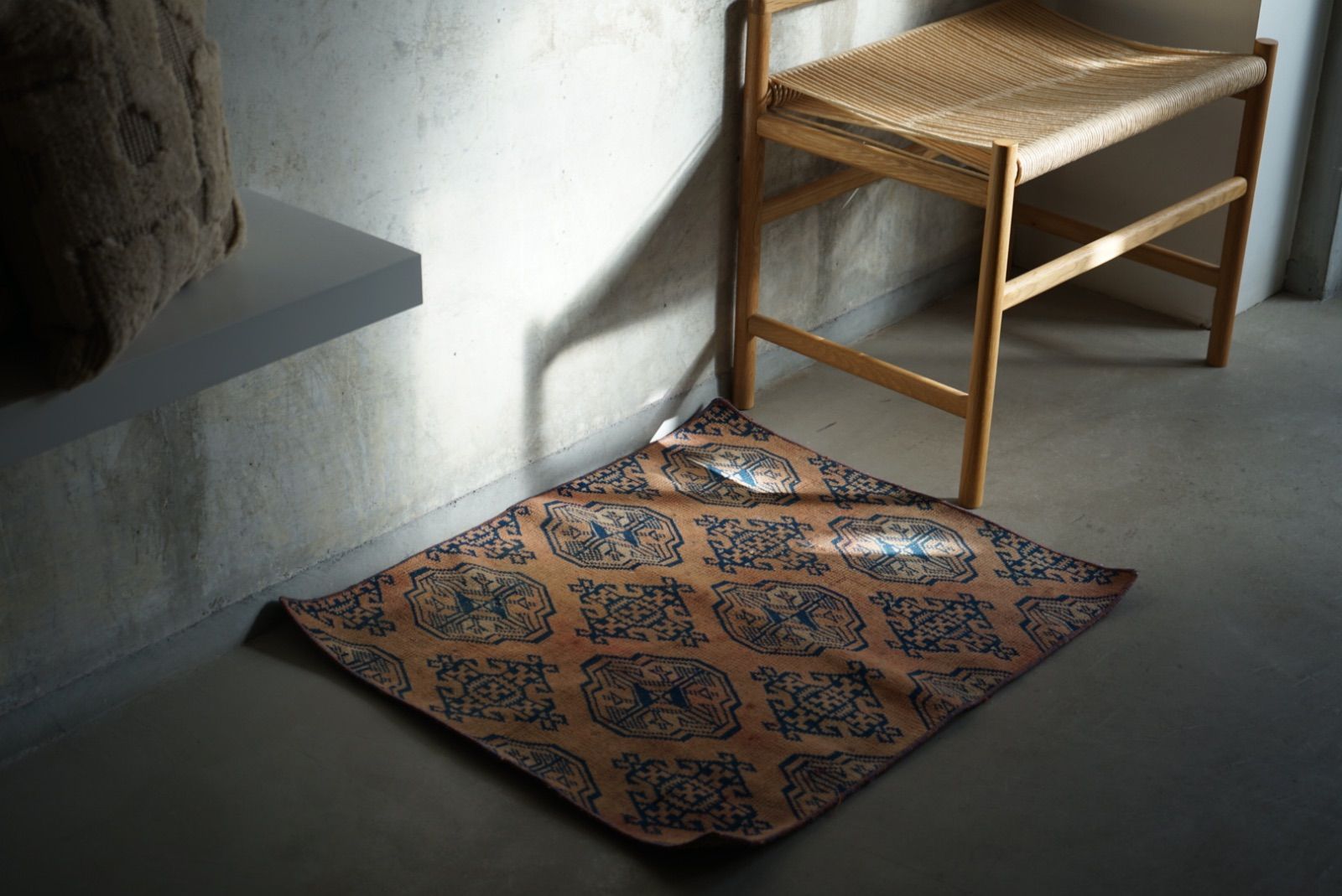 ヴィンテージラグ トルコ ウシャク トルクメン オレンジベージュ 1970