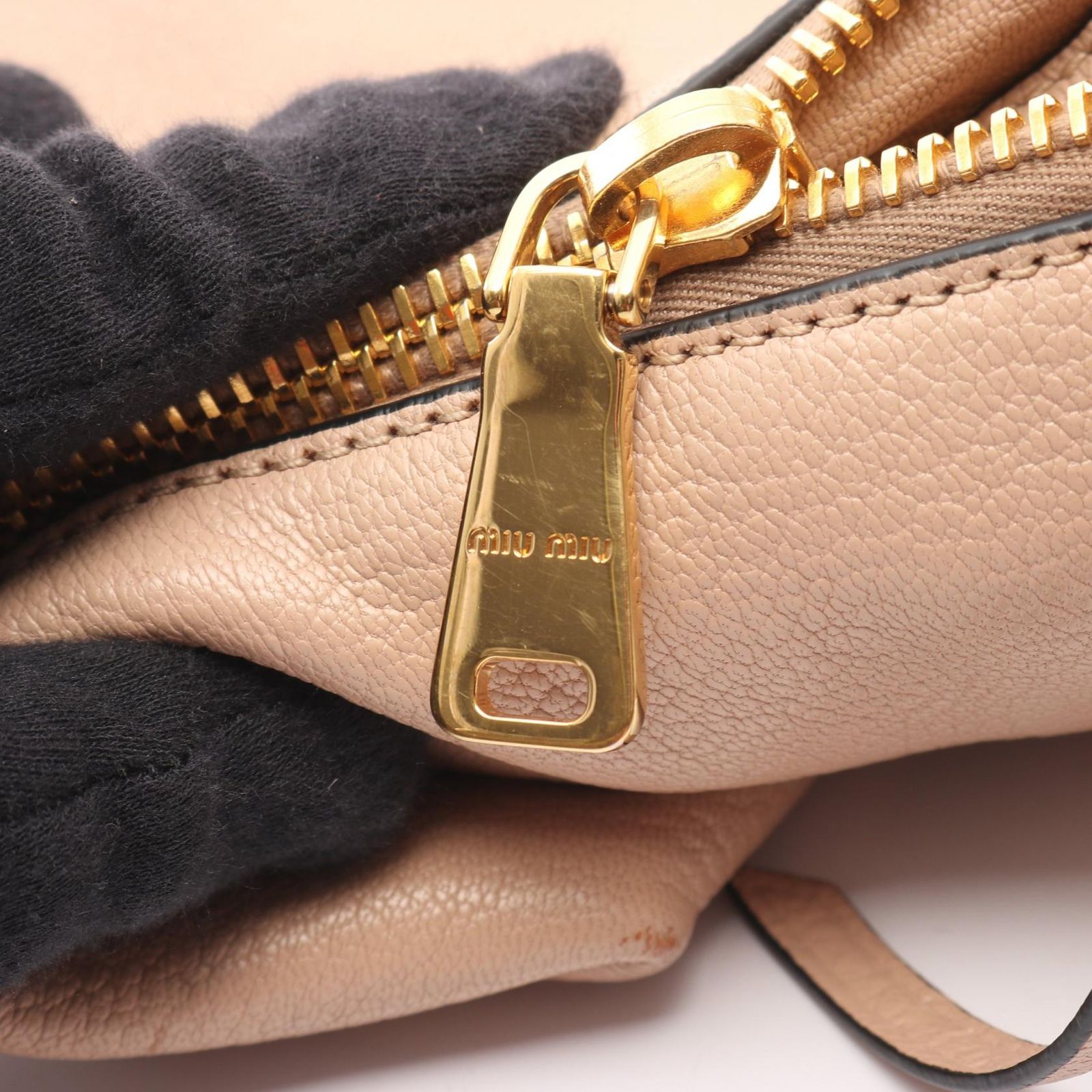 ミュウ ミュウ Miu Miu ハンドバッグ MADRAS マドラス ピンクベージュ 