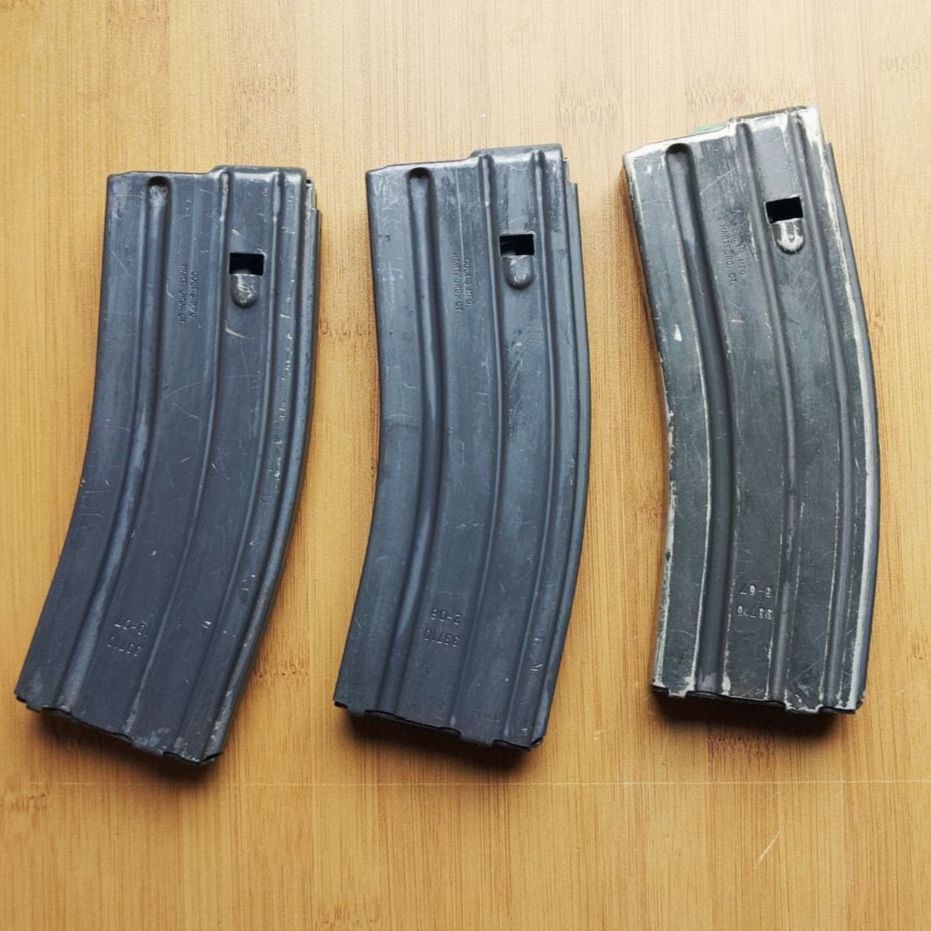 米軍実物】 マガジンM16 M4 COLT社製07、08年 - メルカリ