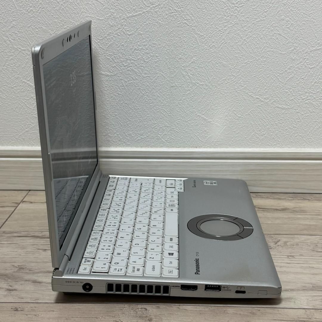 すぐに使える❗ 国産♬安心 レッツノート i5 メモリ8GB SSD256GB すぐ使える♬ 国産 レッツノート10世代 Core i5 メモリ8G 256GB Office