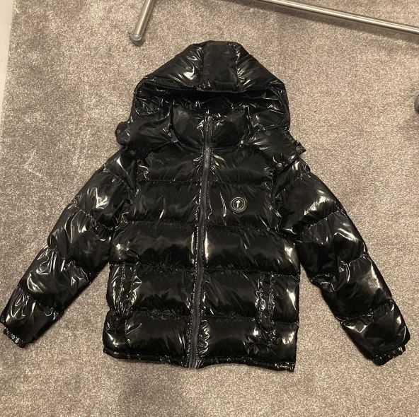 XS～XL Trapstar ダウンジャケット ブラック - メルカリ