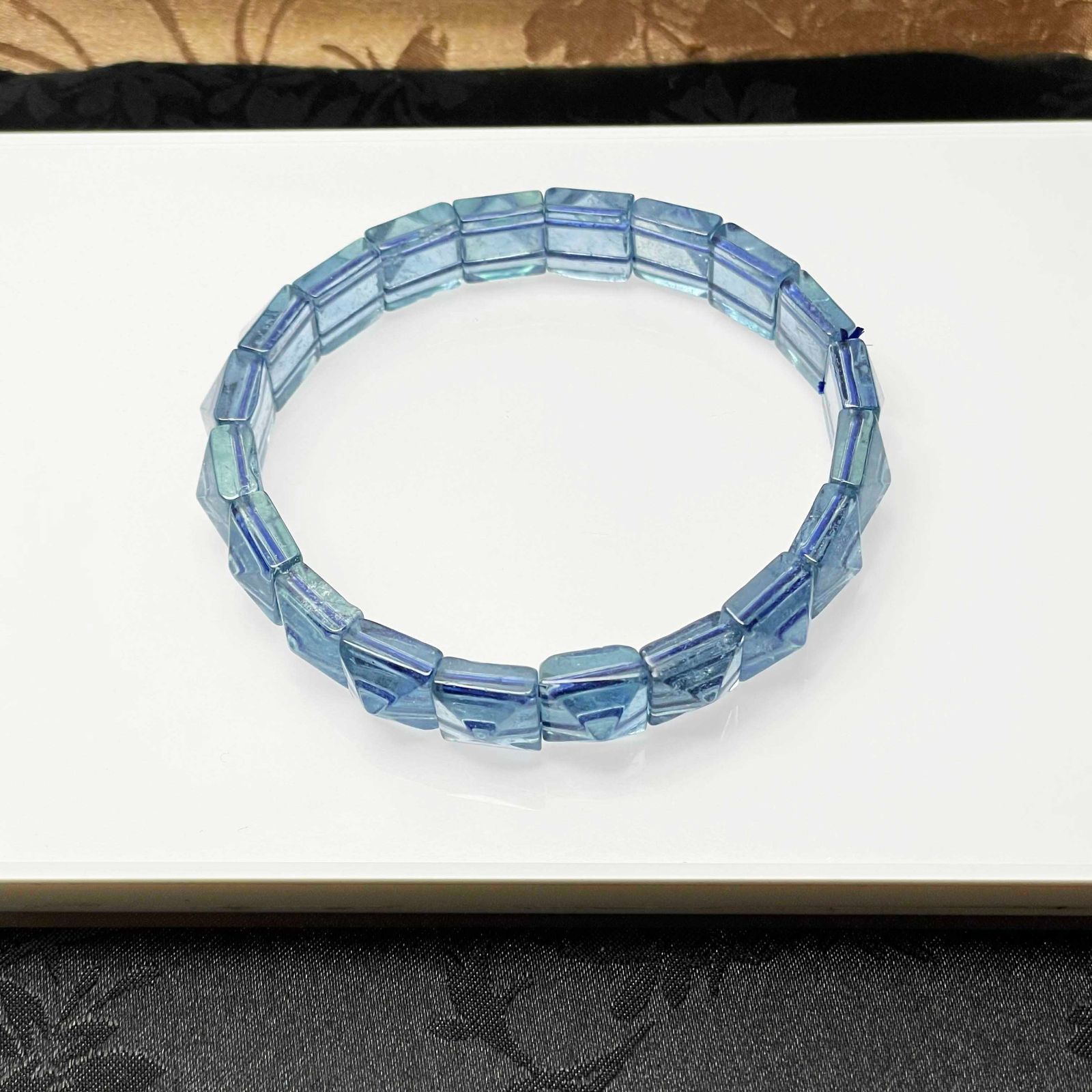 天然水晶☆【100Aブルーアクアマリン】☆ダイヤモンドカットブ