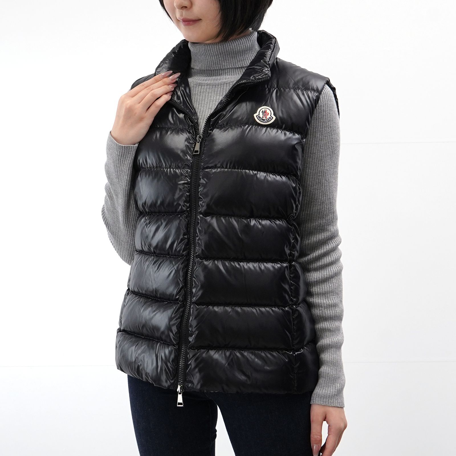 未使用 展示品】MONCLER GHANY ダウンベスト 1A52500 68950 - メルカリ