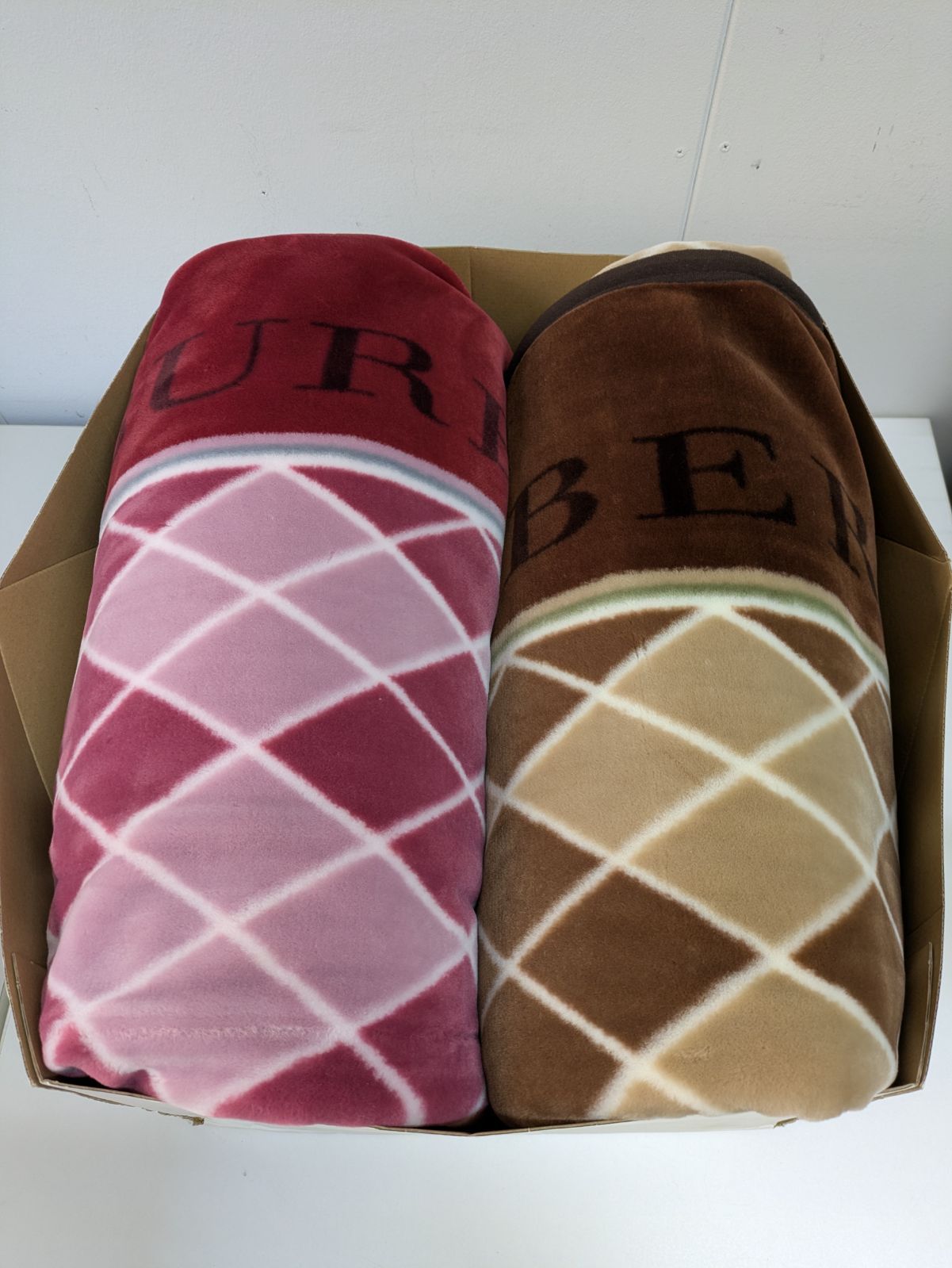 BURBERRY バーバリーBurberry西川毛布2枚 - バーバリー BURBERRY 綿100