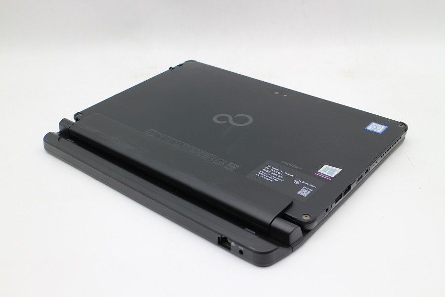 富士通 ARROWS Tab Q739/AE Core i3 8145U 2.1GHz/4GB/128GB(SSD)/13.3