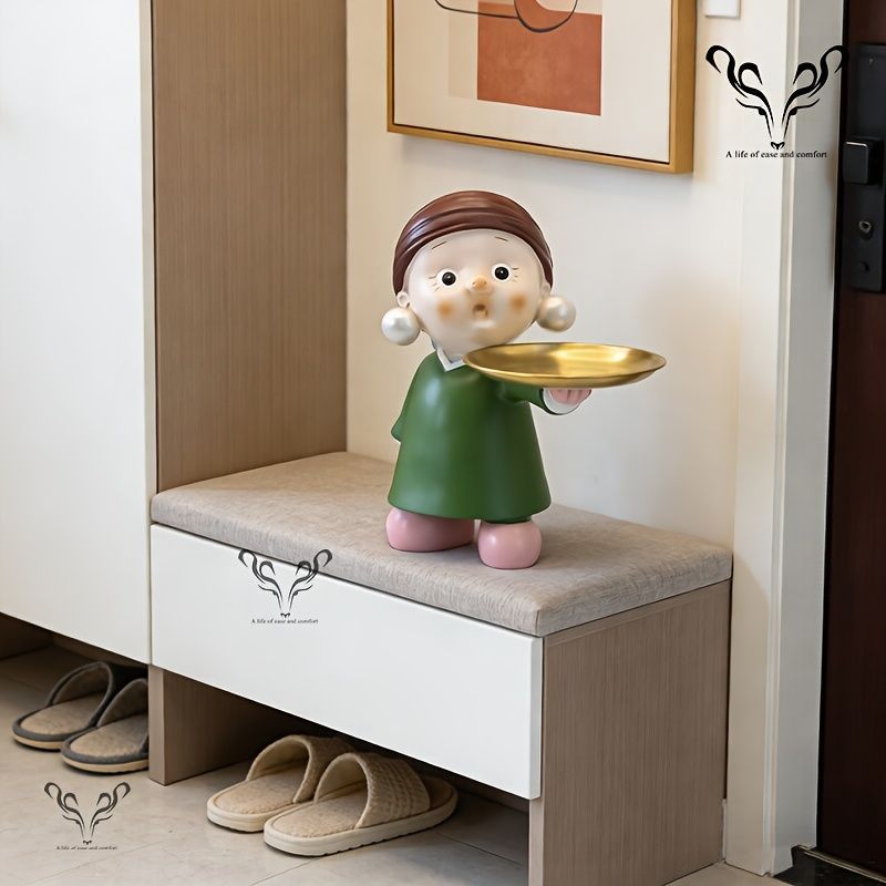 小物入れ 鍵置き 置物 インテリア オブジェ トレイを持っている女性