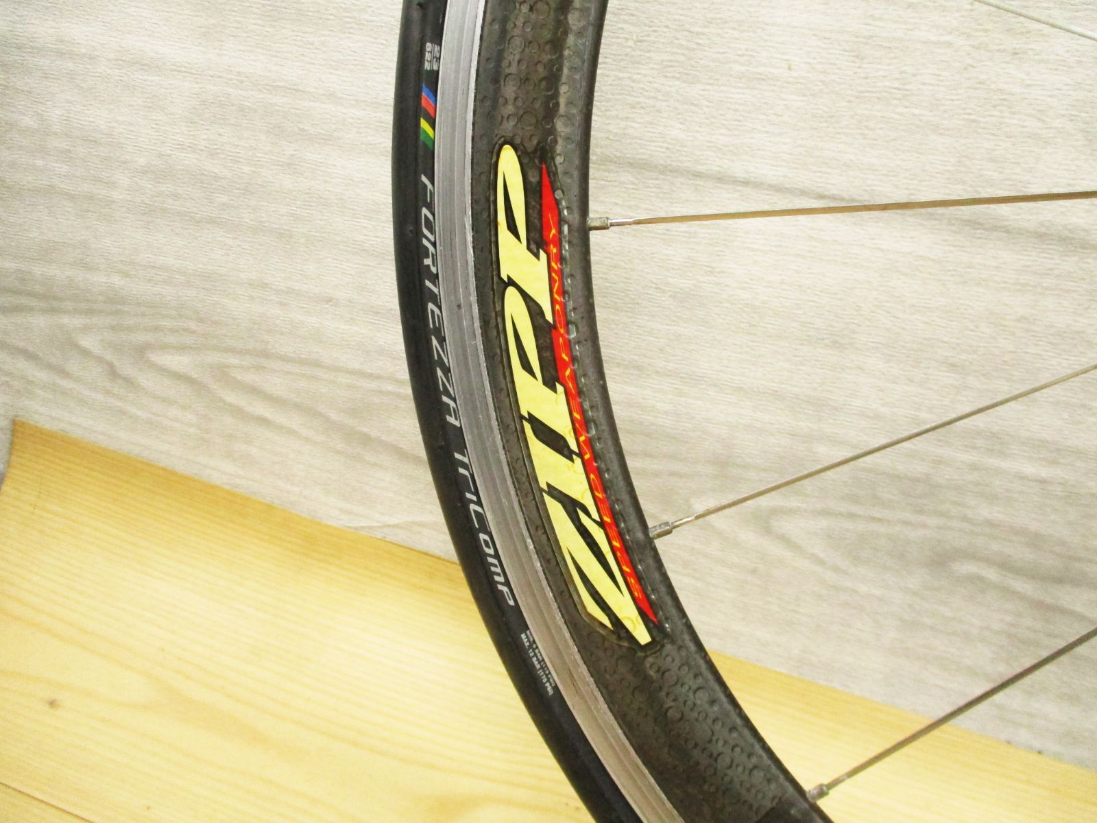 ZIPP＜303＞700c アルミホイール クリンチャー 前後セット W4 - メルカリ