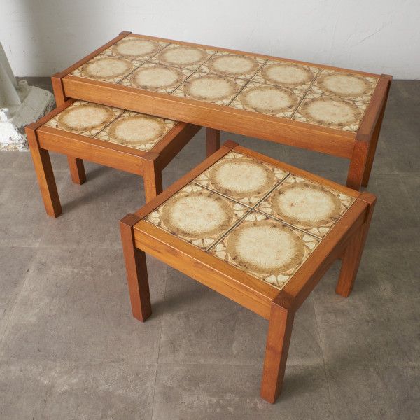 デンマーク ヴィンテージ タイルトップ ネストテーブル チーク 木製