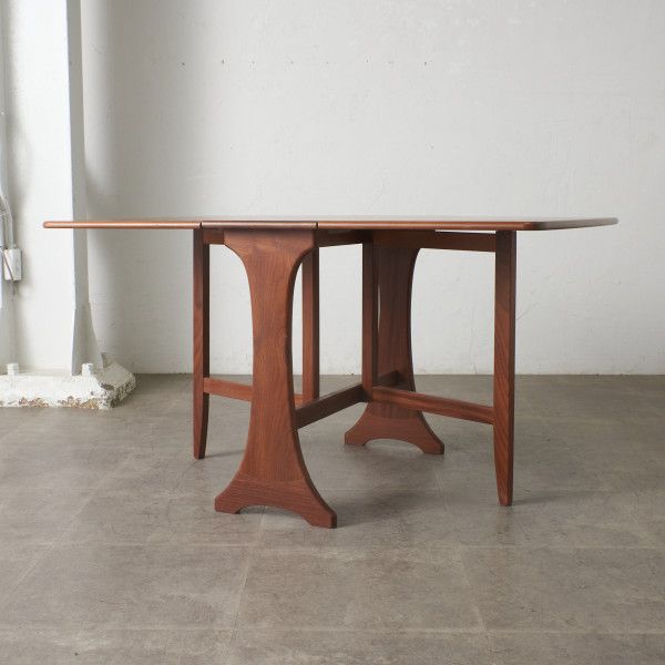 G-PLAN Fresco ダイニングテーブル 木製 チーク 英国 ヴィンテージ