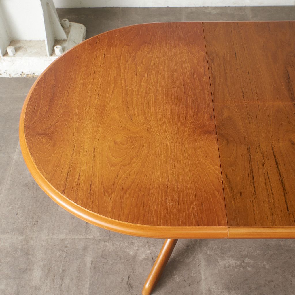 英国アンティークチーク古木オーバルテーブル/伸張式木製ダイニング机(89-158 英国 ヴィンテージ オーバル ダイニングテーブル エクステンション