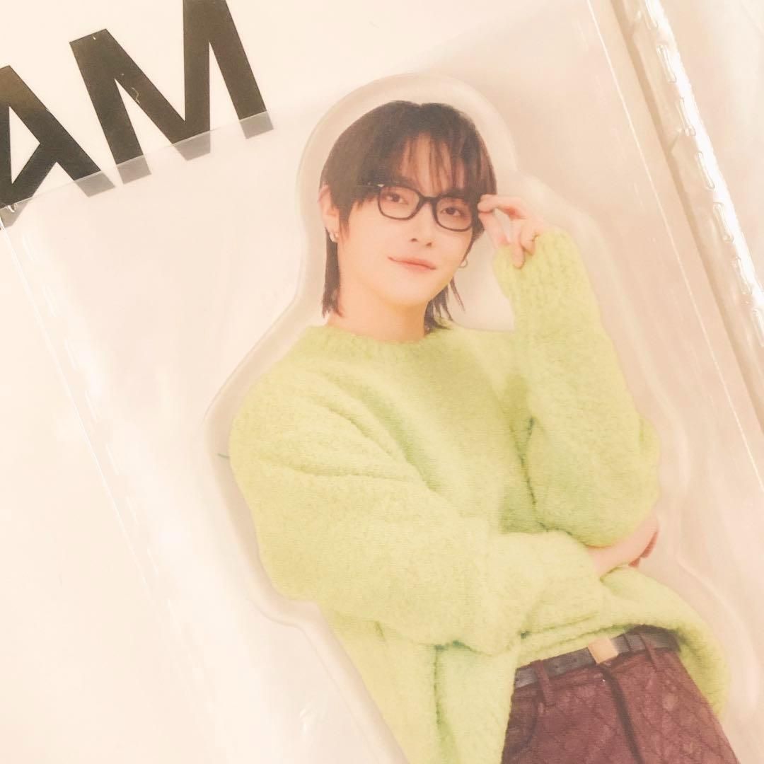 &team ニコラス Nicholasクリアスタンド colorful アクリルスタンド