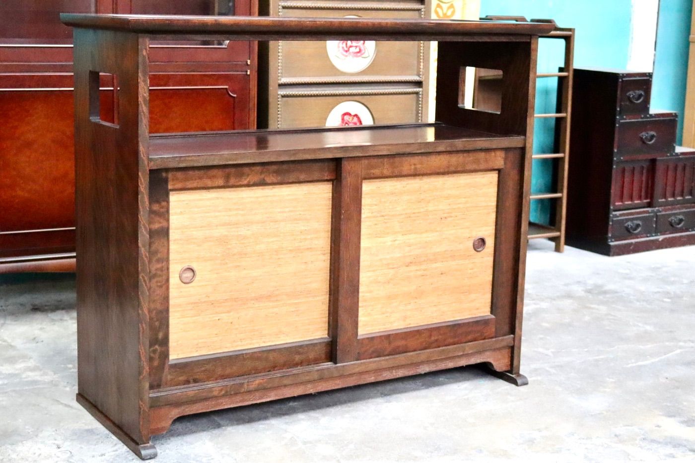 GMIH411○九州民芸家具 茶箪笥 茶棚 サイドボード キャビネット 飾り棚